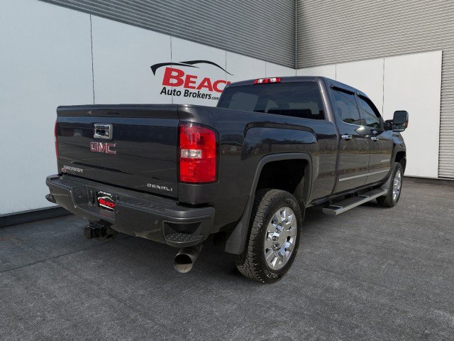 Used 2015 GMC Sierra 2500 Denali w/ Duramax Plus Package image 14