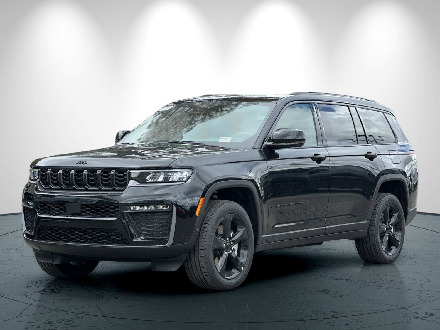 New 2026 Jeep Grand Cherokee L Limited w/ Limited Altitude Package AWD/4WD image 8