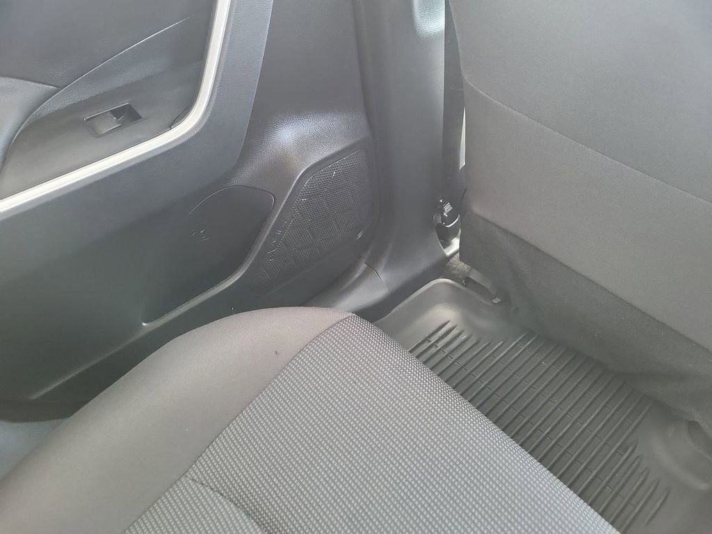 Used 2023 Toyota RAV4 LE image 15