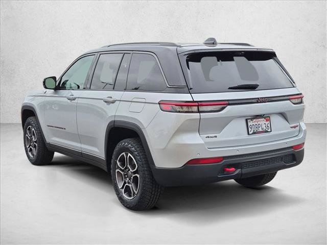 Used 2022 Jeep Grand Cherokee Trailhawk w/ Luxury Tech Group III AWD/4WD image 8