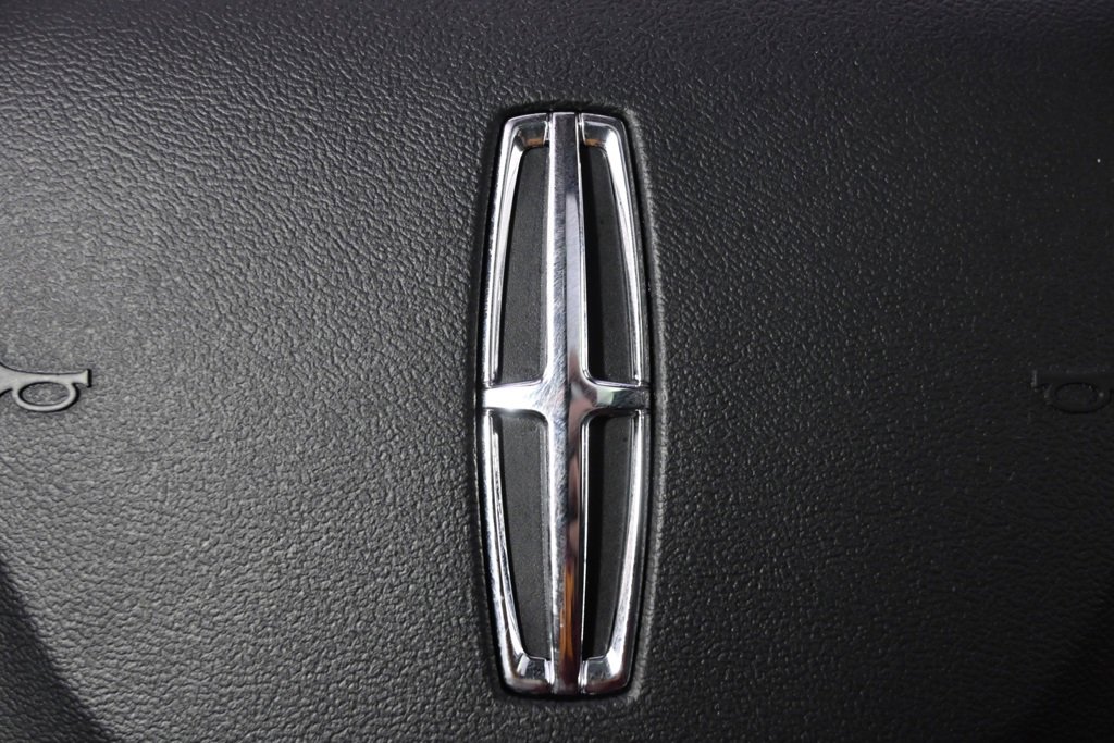 New 2025 Lincoln Corsair Reserve w/ Jet Appearance Package image 32