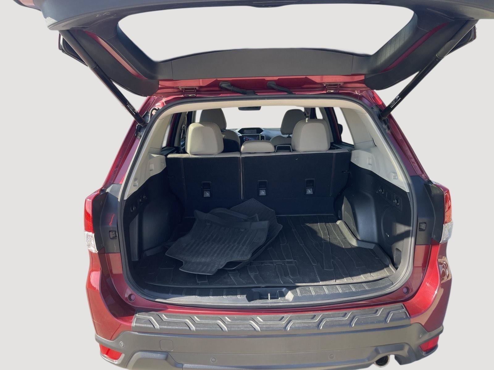 Used 2019 Subaru Forester Limited AWD/4WD image 26