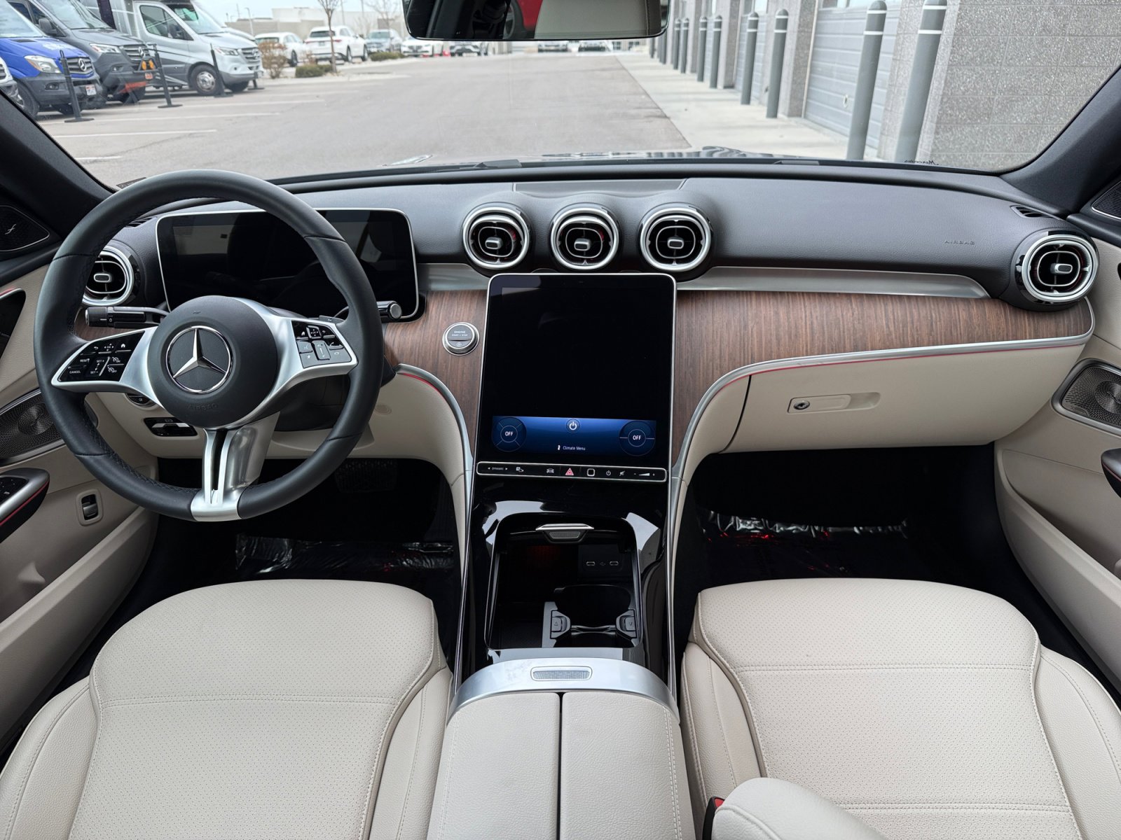 Used 2025 Mercedes-Benz C 300 4MATIC Sedan image 20