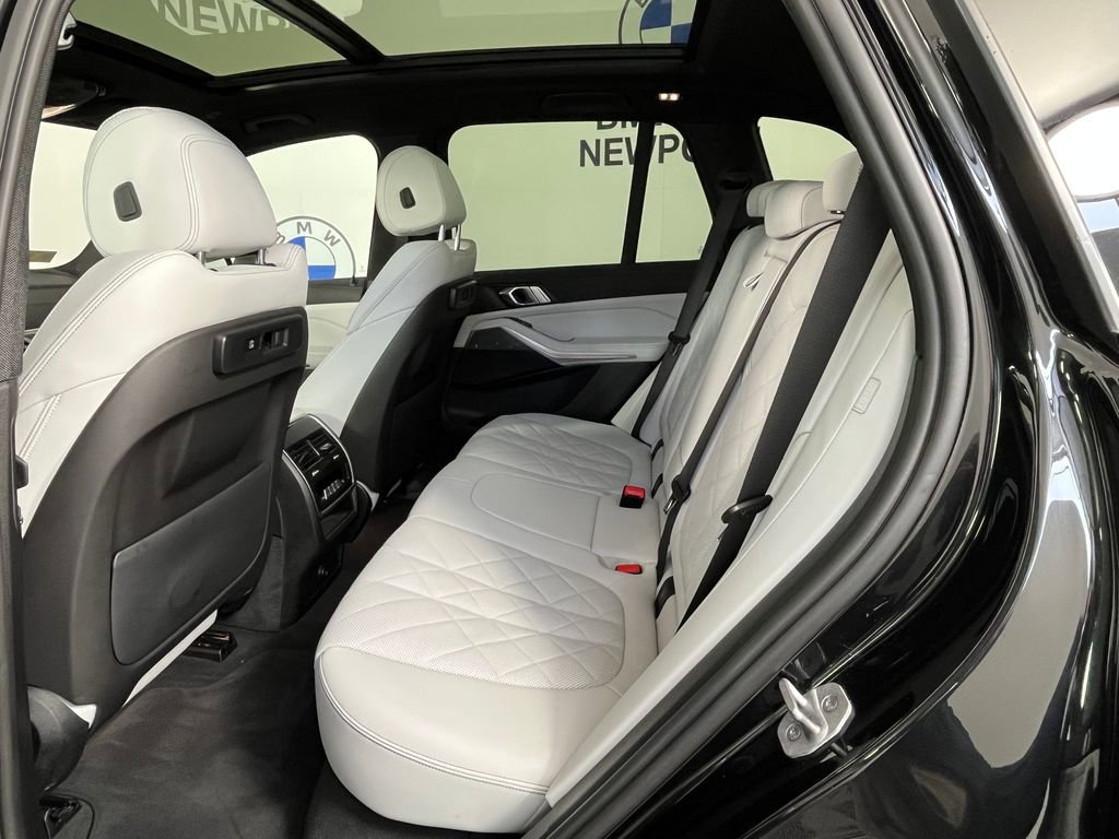 Certified 2023 BMW X5 xDrive40i w/ M Sport Package image 18