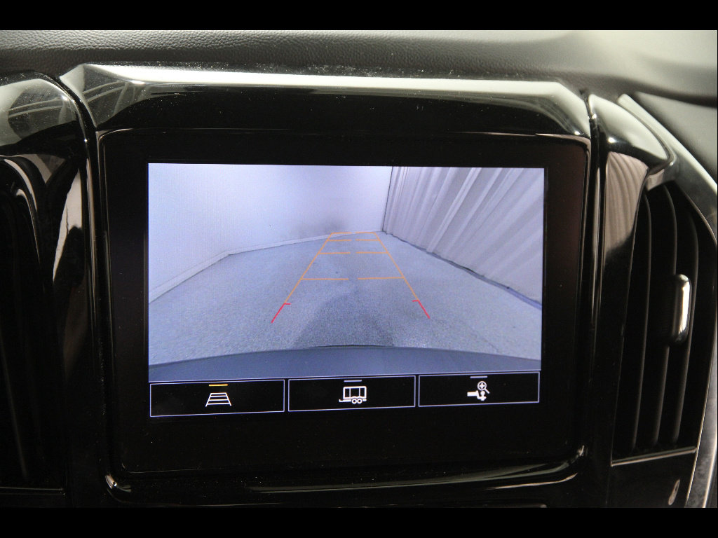 Used 2023 Chevrolet Traverse LT image 14