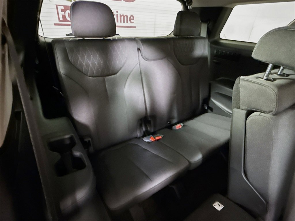 Certified 2022 Hyundai Palisade SE image 29