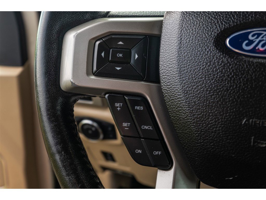 Used 2017 Ford F350 Lariat w/ Lariat Value Package AWD/4WD image 19