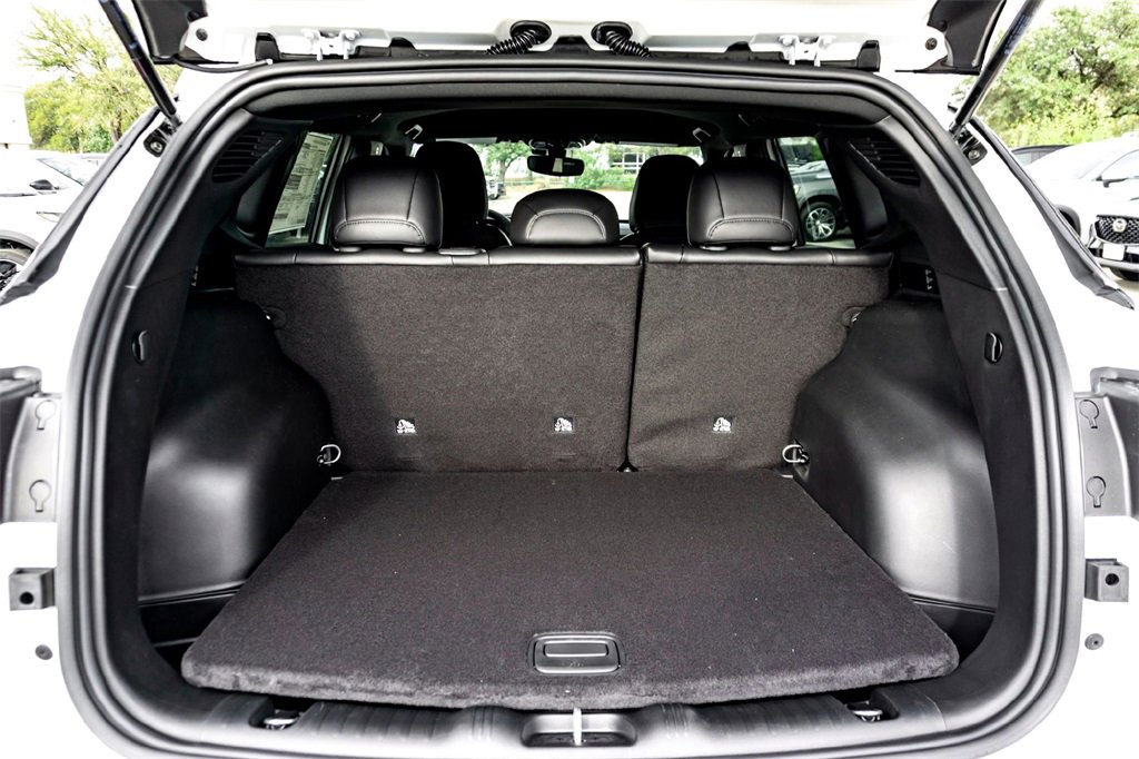 New 2026 Jeep Compass Latitude image 21