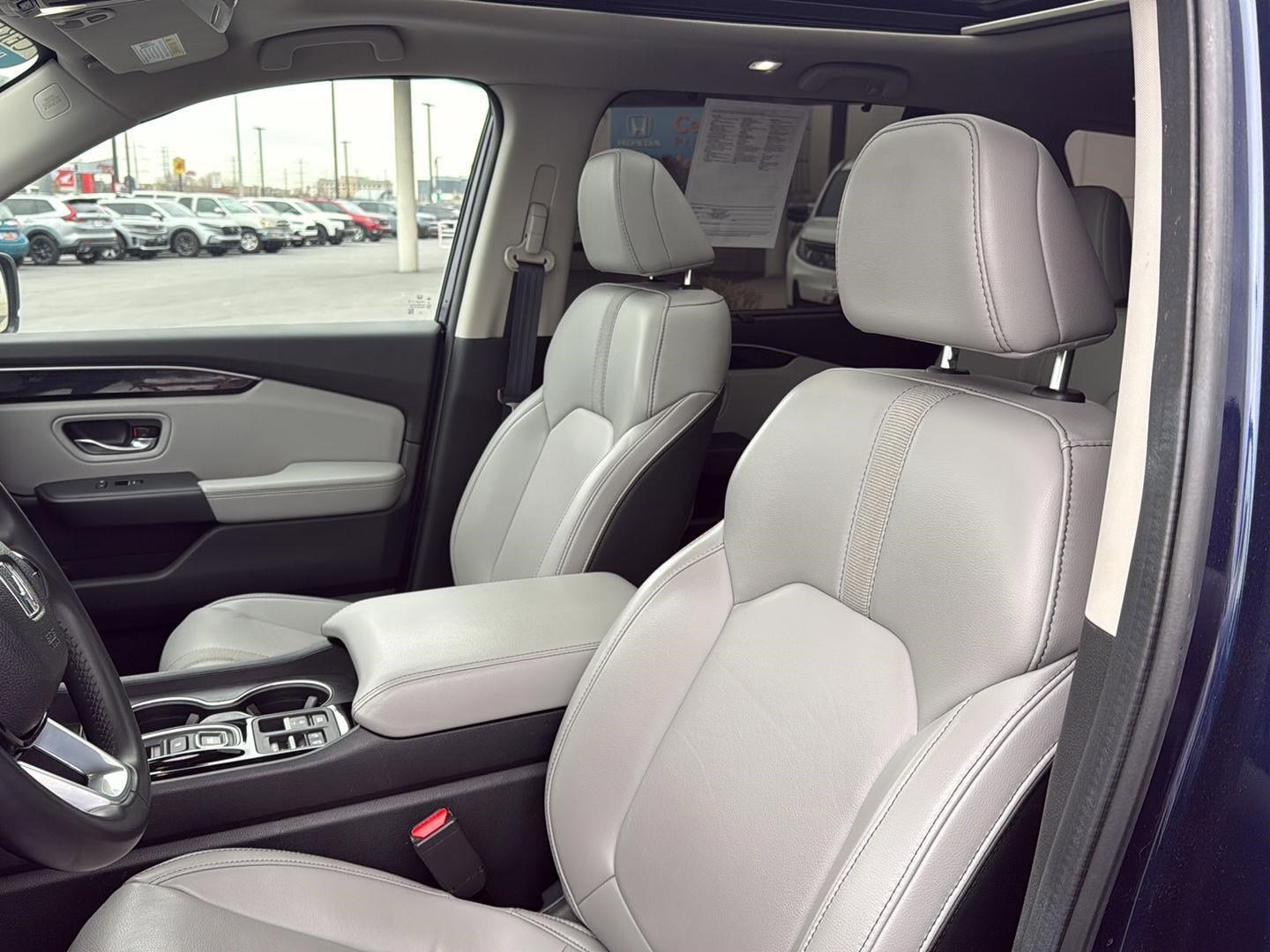 Certified 2023 Honda Pilot Touring image 19