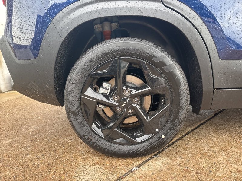 New 2026 Kia Seltos EX w/ EX Sunroof Package image 9