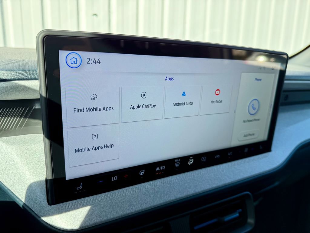 New 2025 Ford Maverick XLT w/ XLT Luxury Package image 29