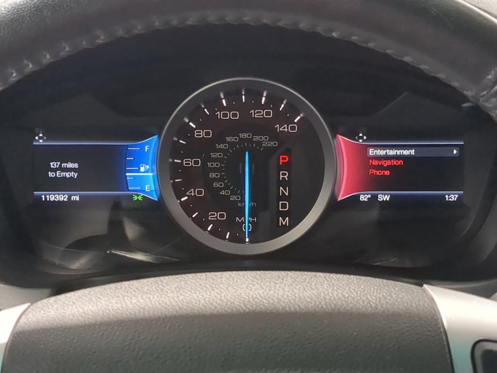 Used 2014 Ford Explorer Limited w/ Equipment Group 302A AWD/4WD image 38