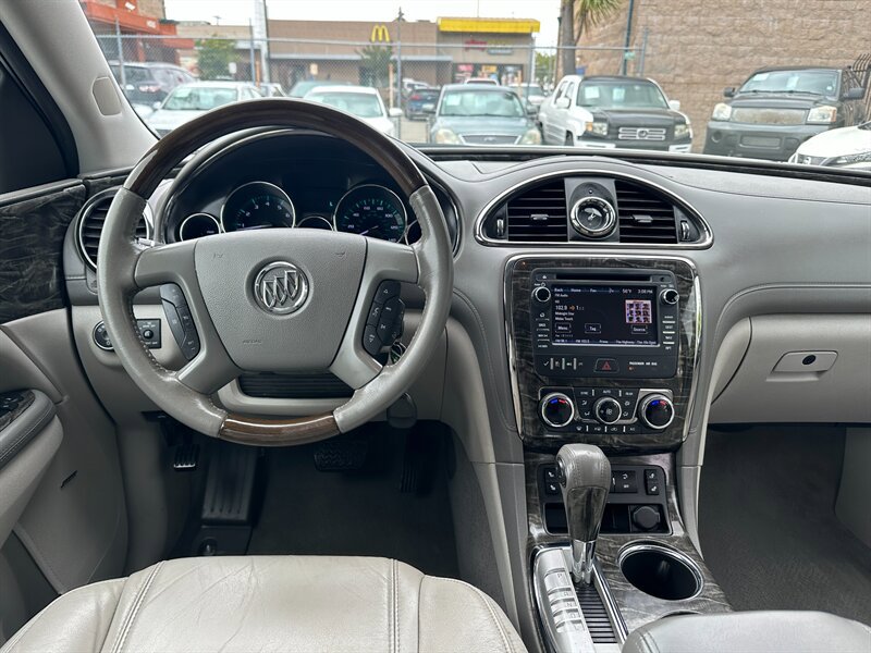 Used 2014 Buick Enclave Leather FWD image 17