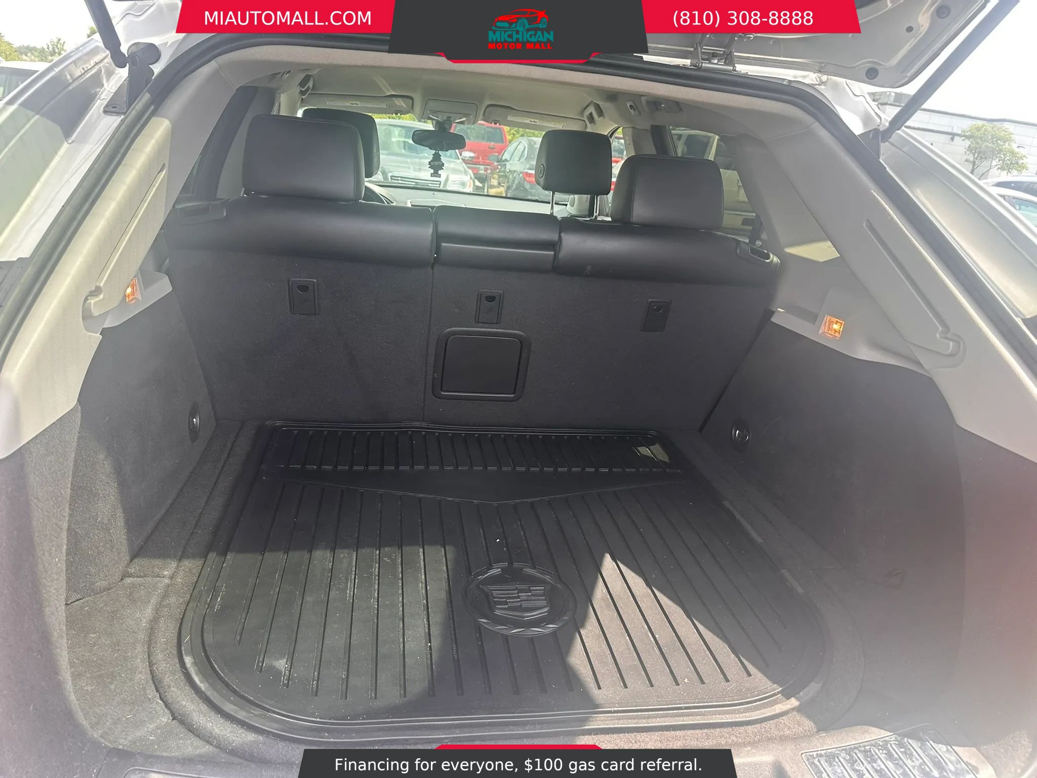 Used 2013 Cadillac SRX FWD image 7