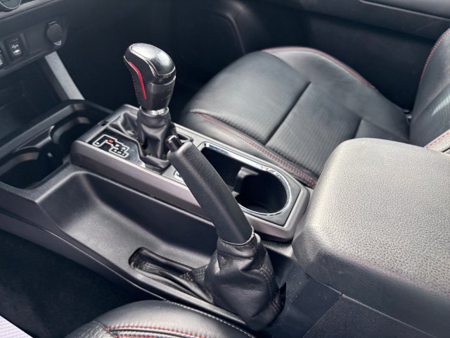 Used 2019 Toyota Tacoma TRD Pro AWD/4WD image 18
