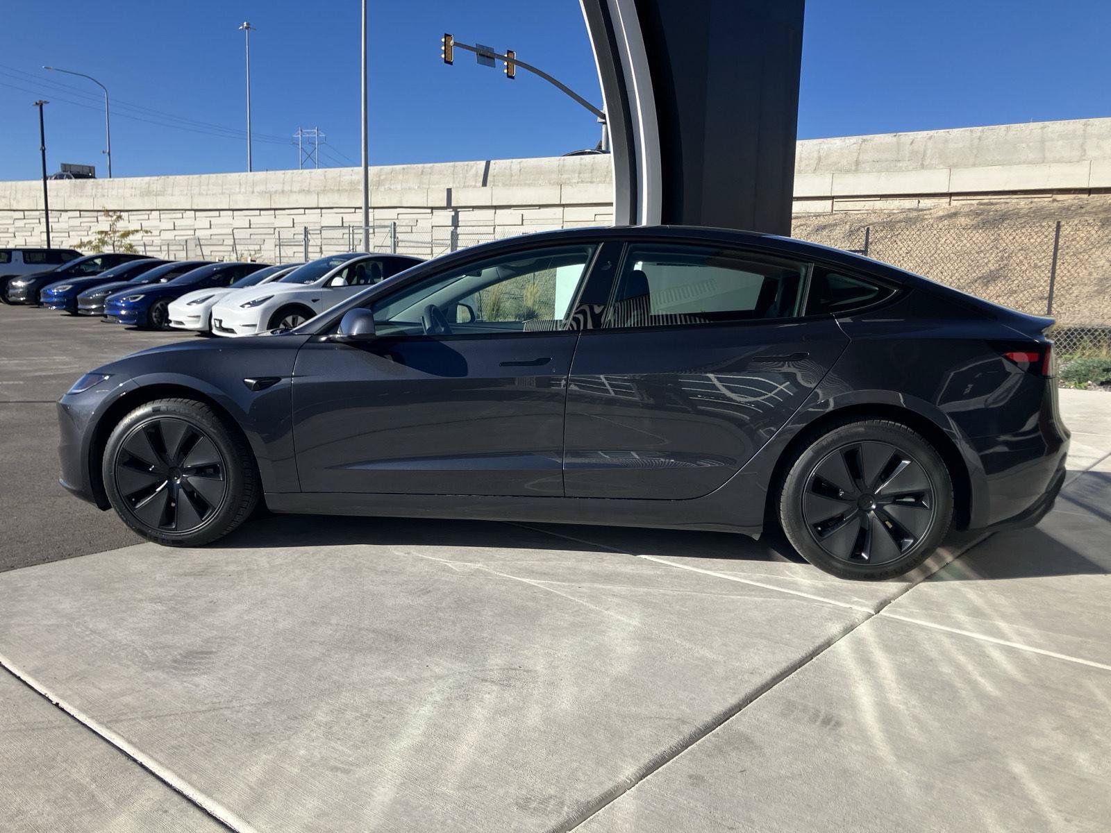 Used 2025 Tesla Model 3 Long Range RWD image 5
