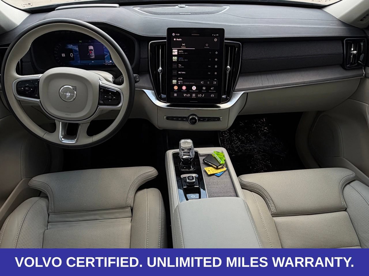 Certified 2026 Volvo XC90 B6 Ultra AWD/4WD image 13