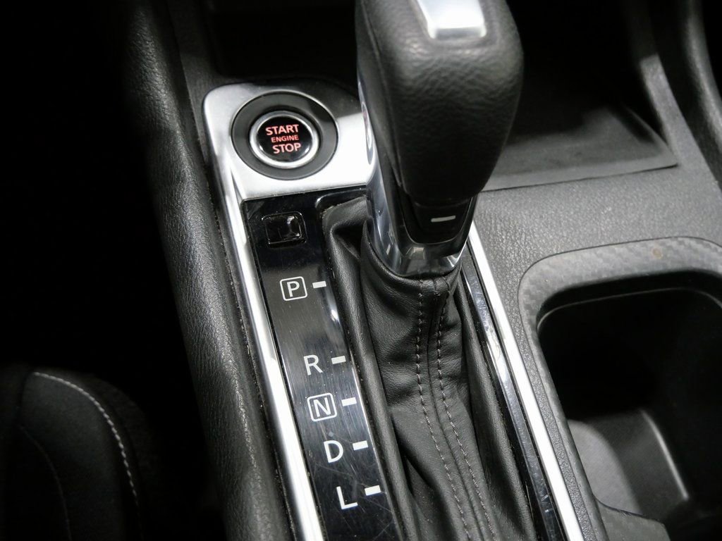 Used 2022 Nissan Sentra SV image 21