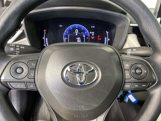Used 2026 Toyota Corolla LE image 14