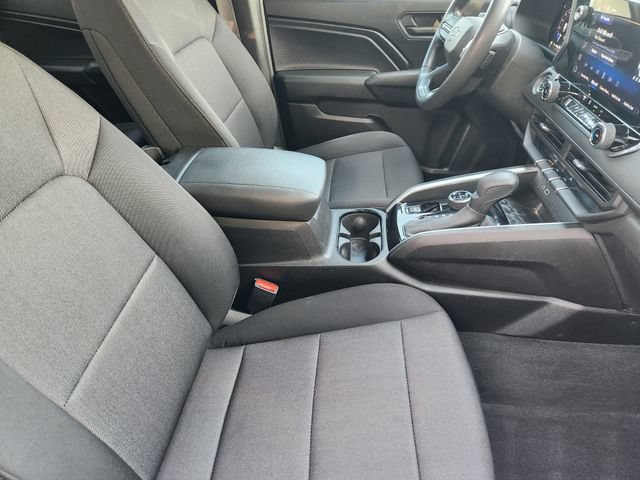 Used 2024 Chevrolet Colorado Trail Boss w/ Advanced Trailering Package AWD/4WD image 19