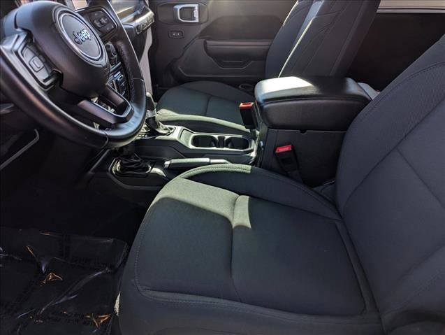 Used 2020 Jeep Wrangler Sport image 16