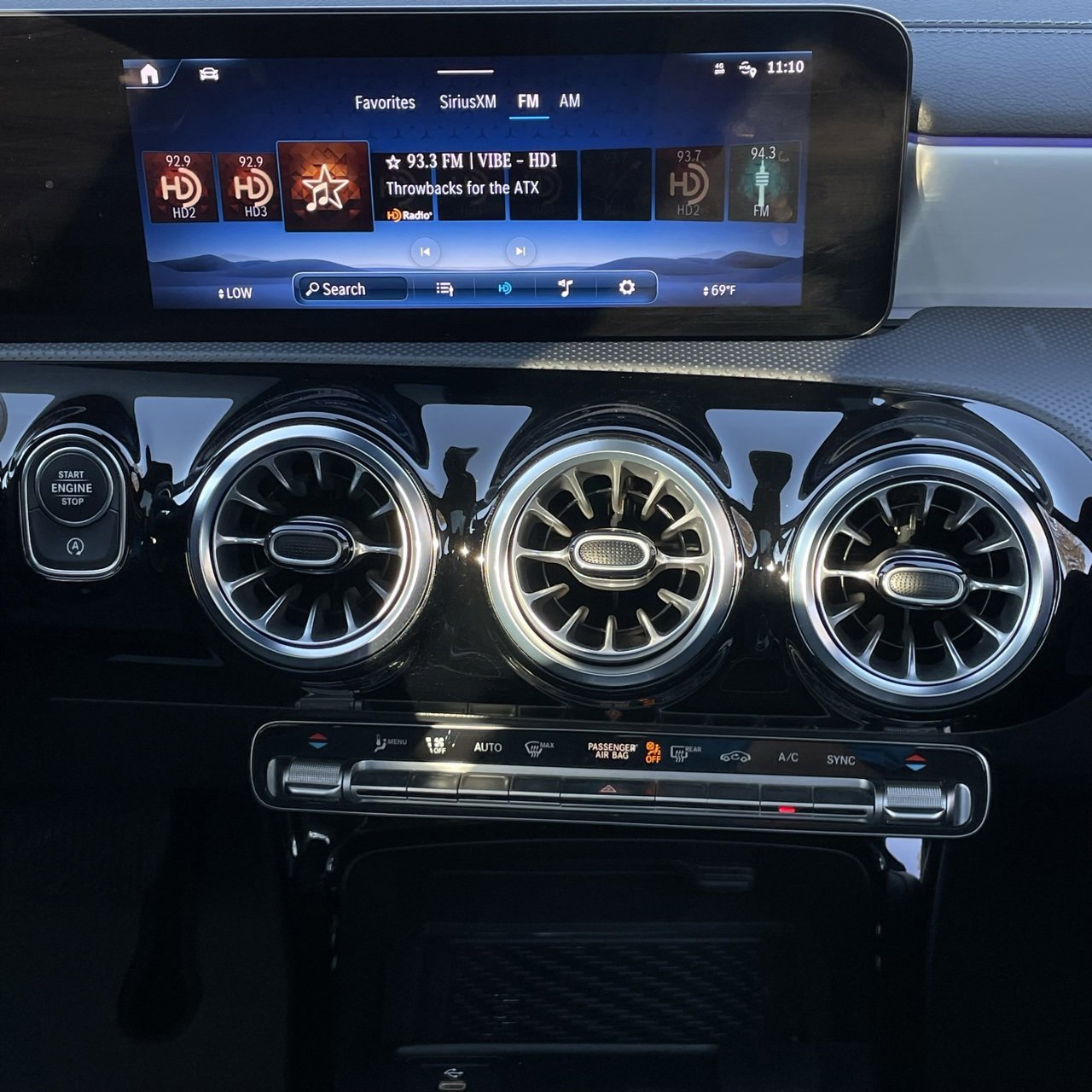 Used 2025 Mercedes-Benz CLA 250 image 17