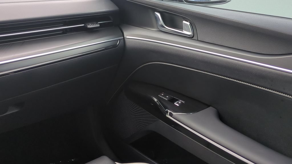 Used 2025 Kia K5 GT-Line FWD image 12