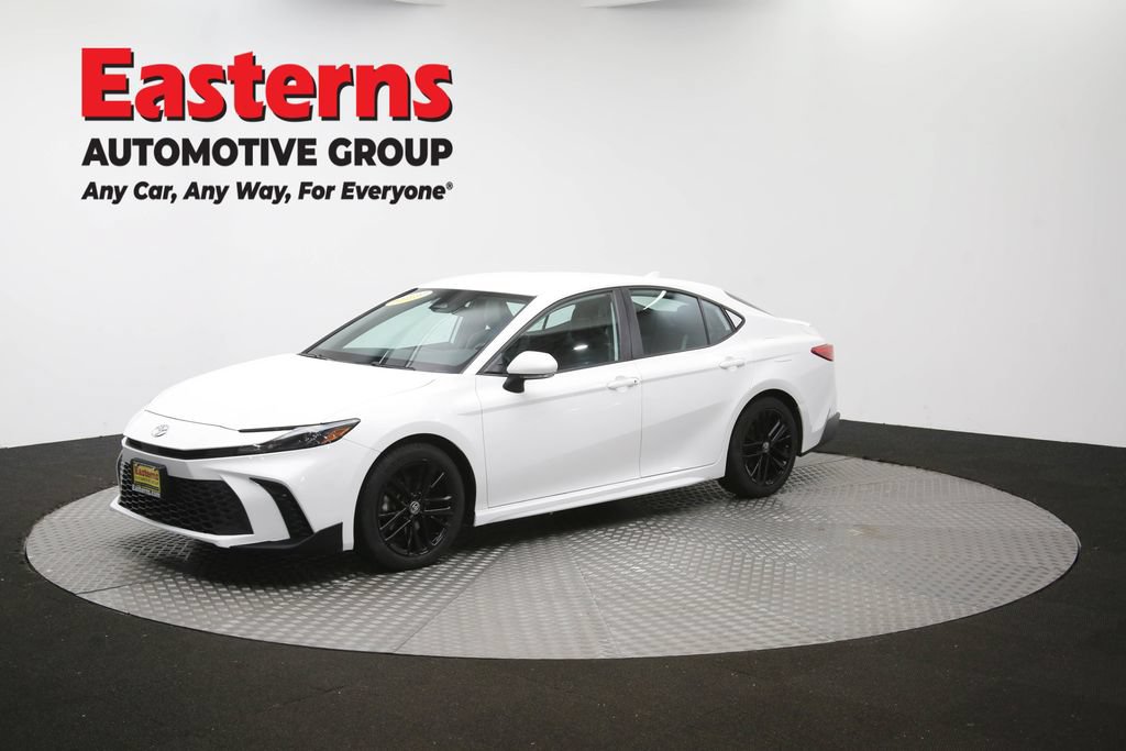 Used 2025 Toyota Camry SE FWD image 55