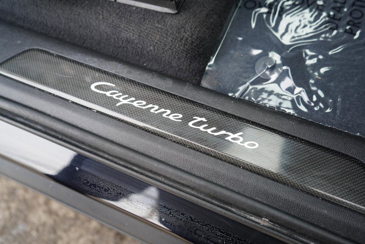 Used 2021 Porsche Cayenne Turbo image 82