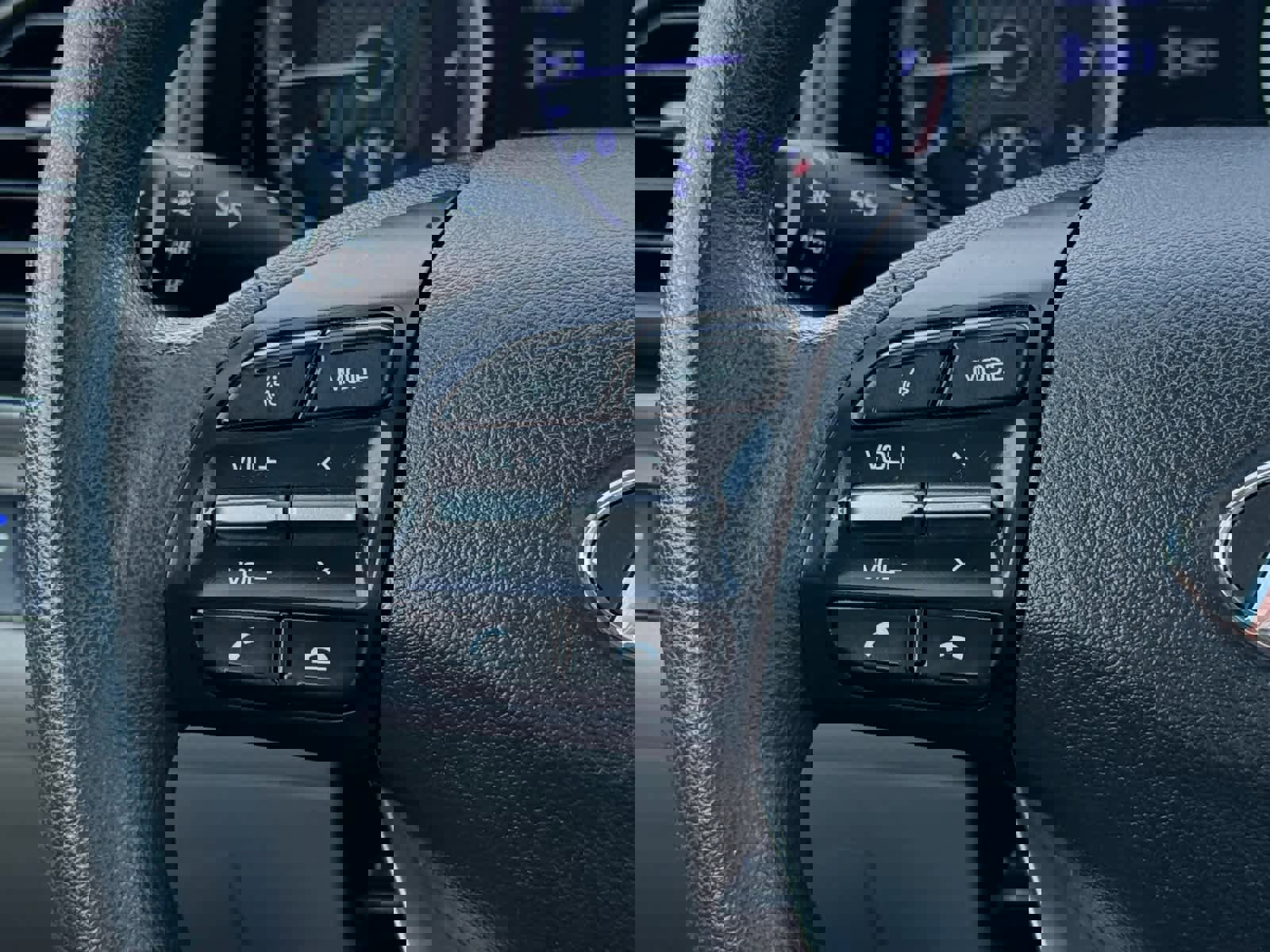 Used 2020 Hyundai Elantra SEL image 18