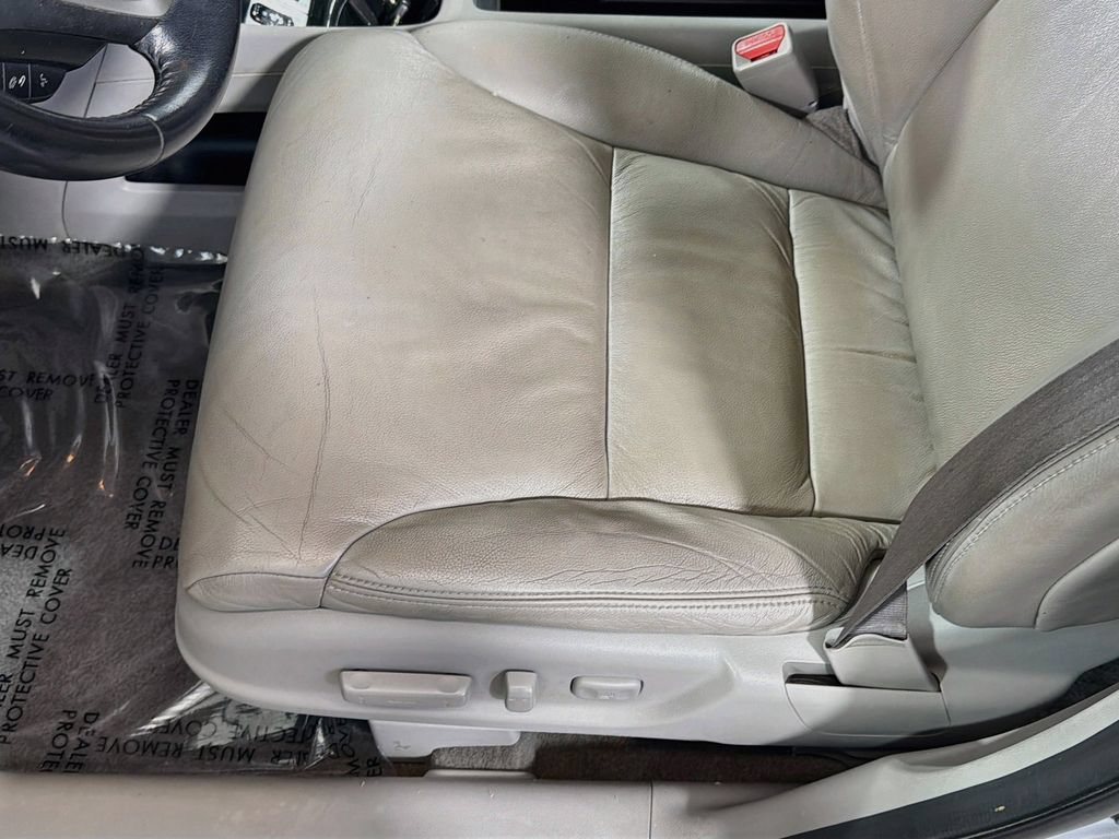 Used 2014 Honda CR-V EX-L image 19