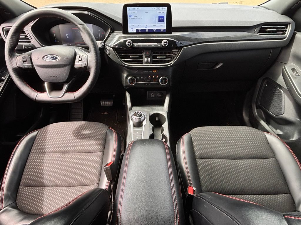 Used 2025 Ford Escape ST-Line FWD image 9