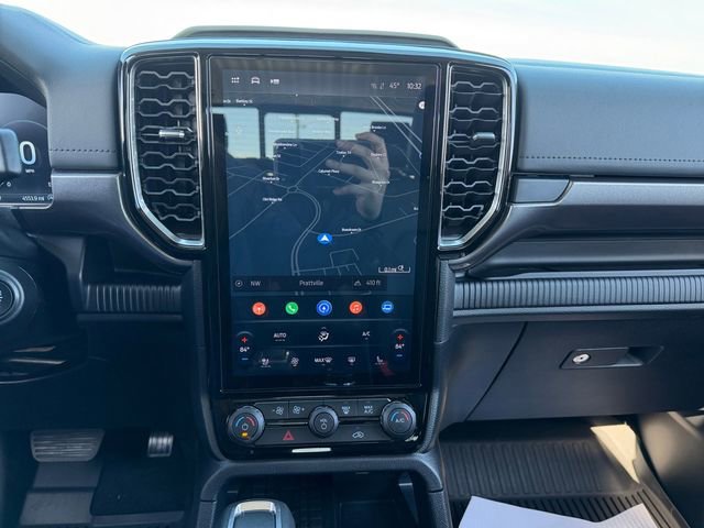 Used 2025 Ford Ranger Lariat w/ FX4 Off-Road Package image 21