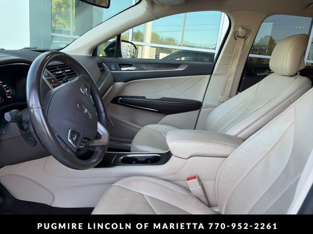 Used 2017 Lincoln MKC Reserve FWD image 3