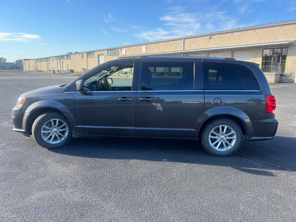 Used 2020 Dodge Grand Caravan SXT FWD image 8