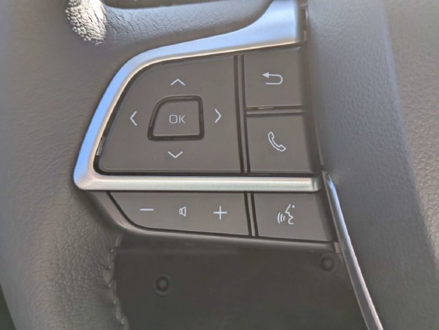 Certified 2026 Toyota Sienna XLE FWD image 29