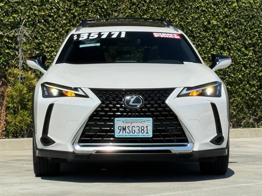 Certified 2024 Lexus UX 250h FWD image 5