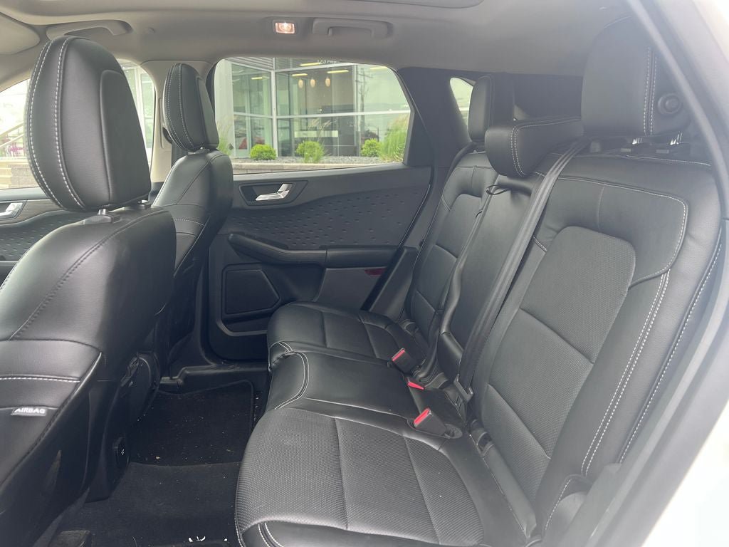 Certified 2020 Ford Escape Titanium FWD image 13