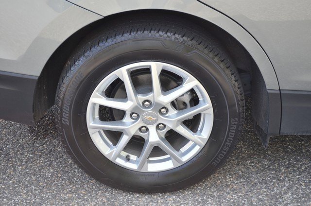 Used 2024 Chevrolet Equinox LT image 11