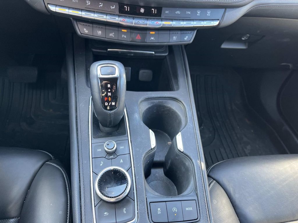 Used 2019 Cadillac XT4 Premium Luxury w/ Enhanced Visibility Package image 33