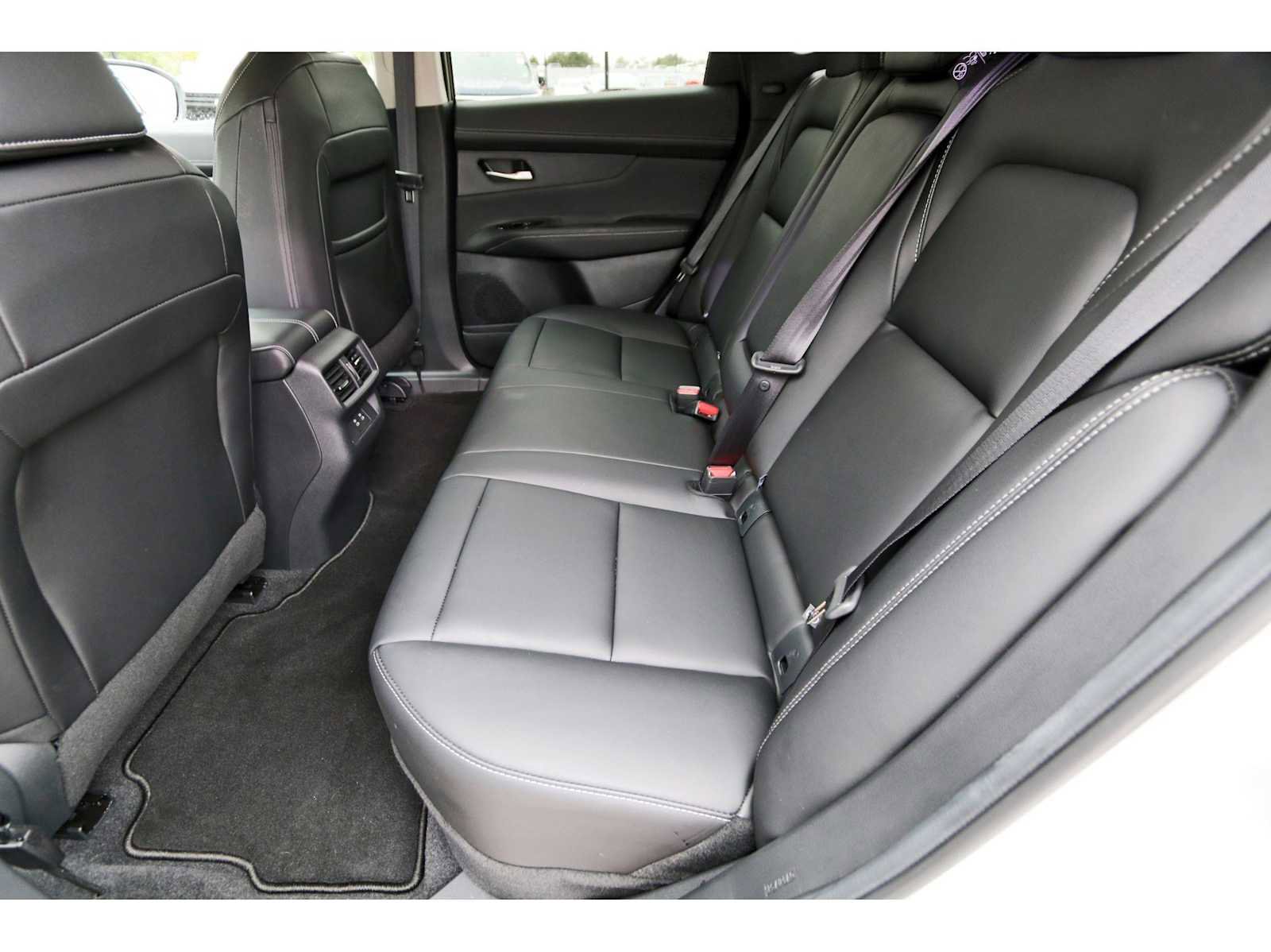 Used 2025 Nissan Murano SL image 12