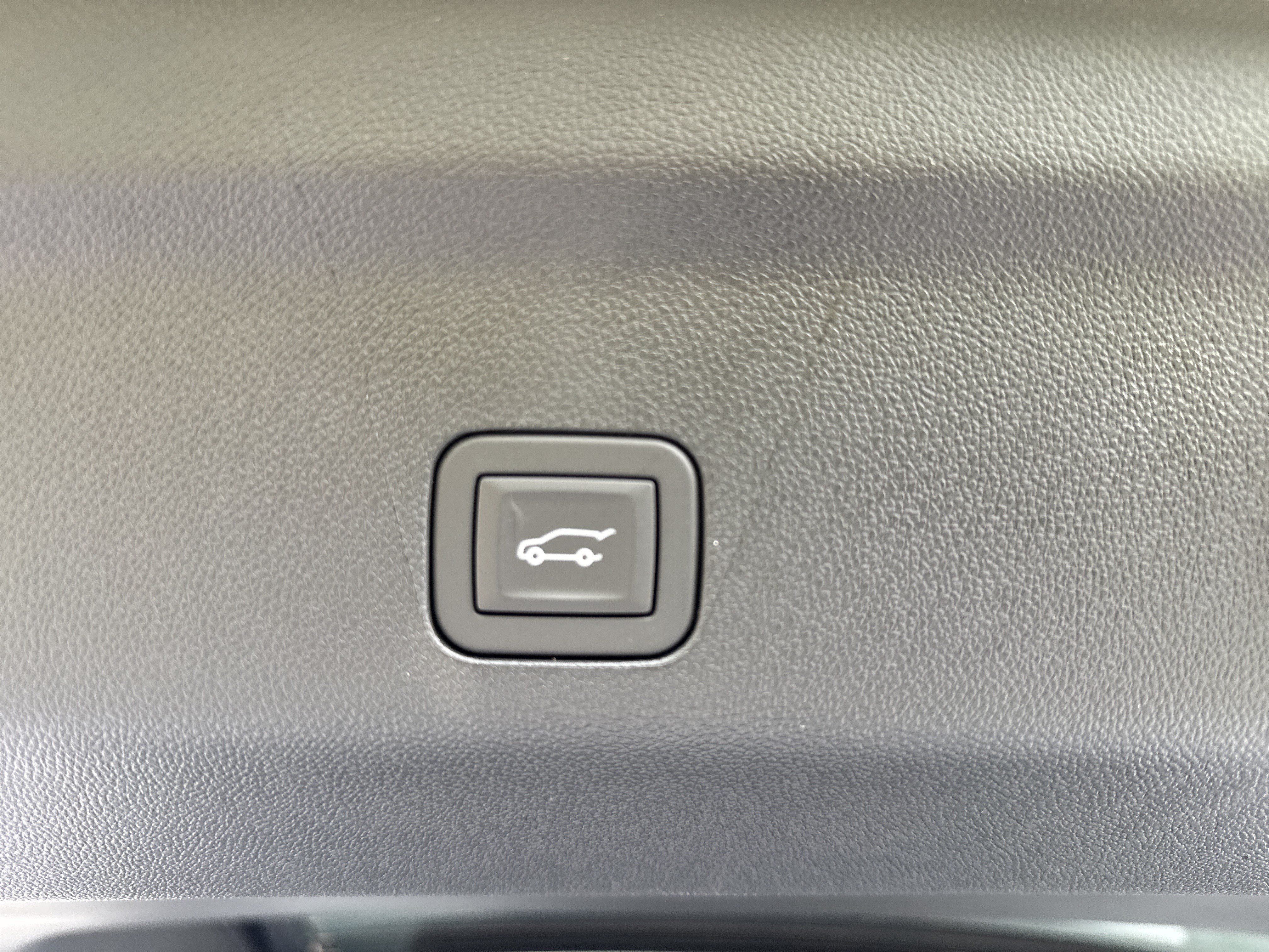 New 2026 GMC Yukon XL Denali AWD/4WD image 36