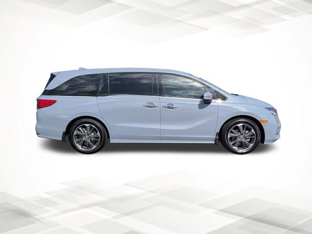 Used 2023 Honda Odyssey Elite image 3