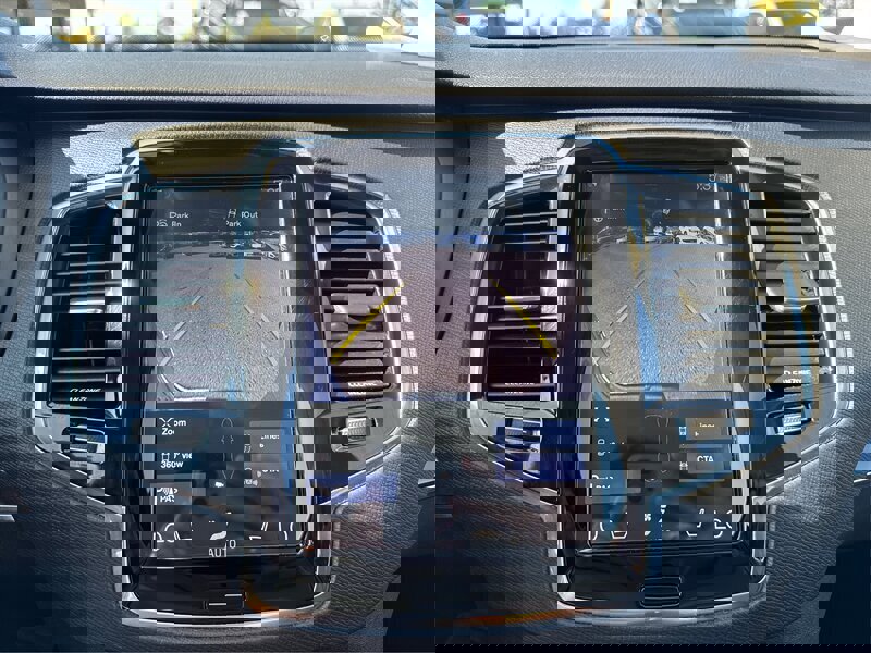 Used 2016 Volvo XC90 T6 Momentum w/ Momentum Plus Package image 74