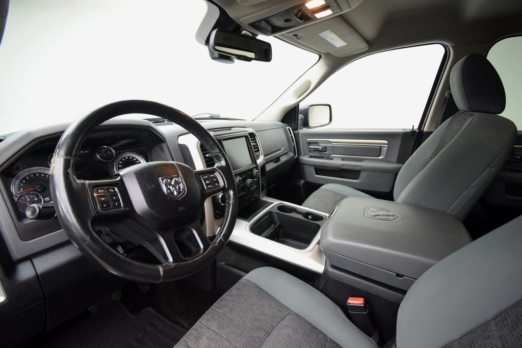 Used 2016 RAM 1500 Big Horn AWD/4WD image 9