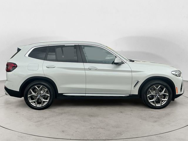 Used 2023 BMW X3 xDrive30i w/ Premium Package w/ZPA AWD/4WD image 6