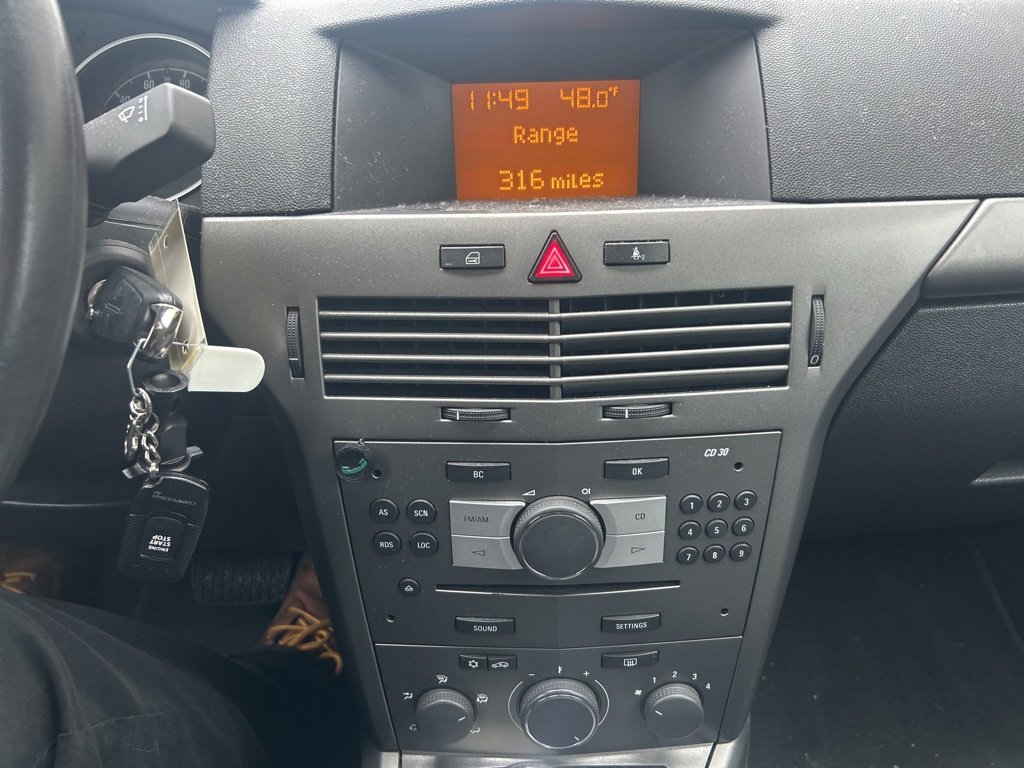 Used 2008 Saturn Astra XE image 8