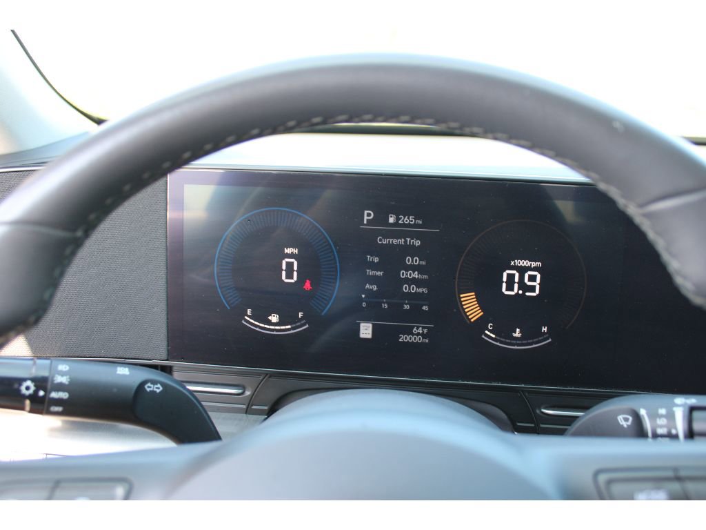 Used 2024 Hyundai Kona SEL image 17