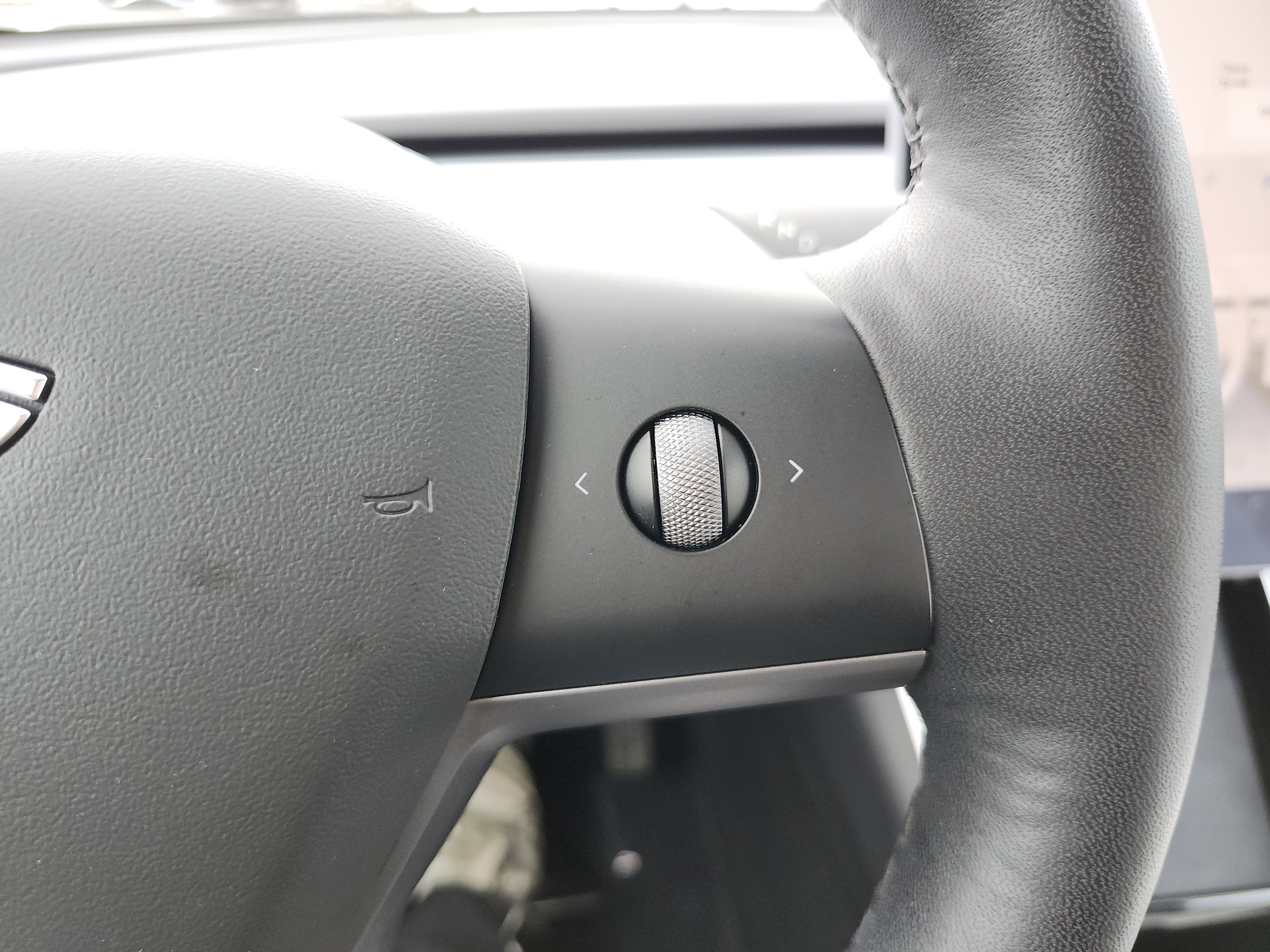 Used 2021 Tesla Model Y 2WD image 36