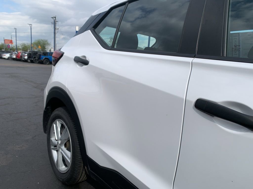 Used 2024 Nissan Kicks S image 16